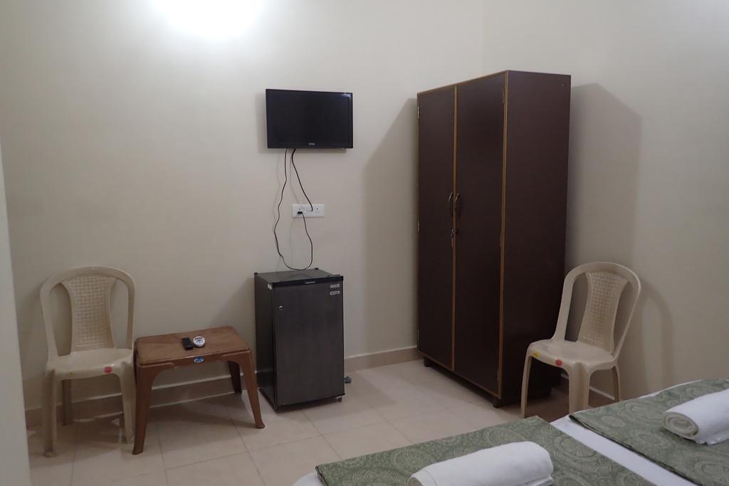Bella Guest House กาลังกูติ ภายนอก รูปภาพ
