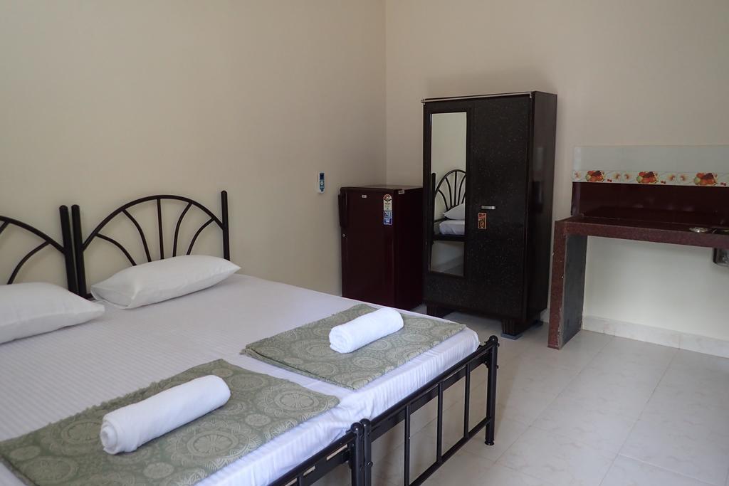Bella Guest House กาลังกูติ ภายนอก รูปภาพ