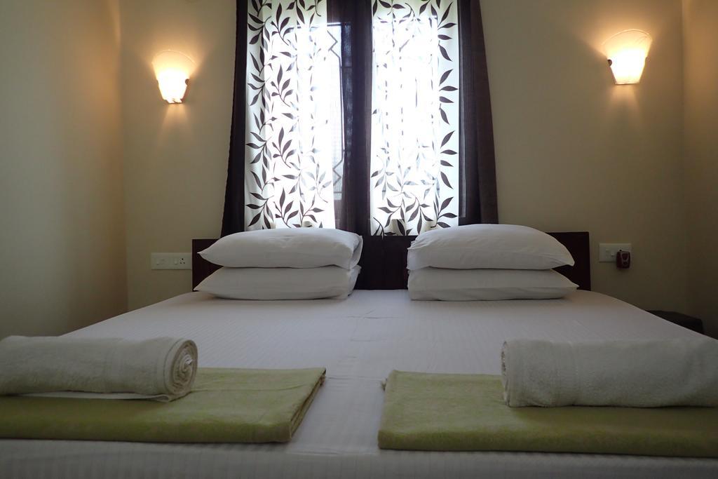 Bella Guest House กาลังกูติ ภายนอก รูปภาพ