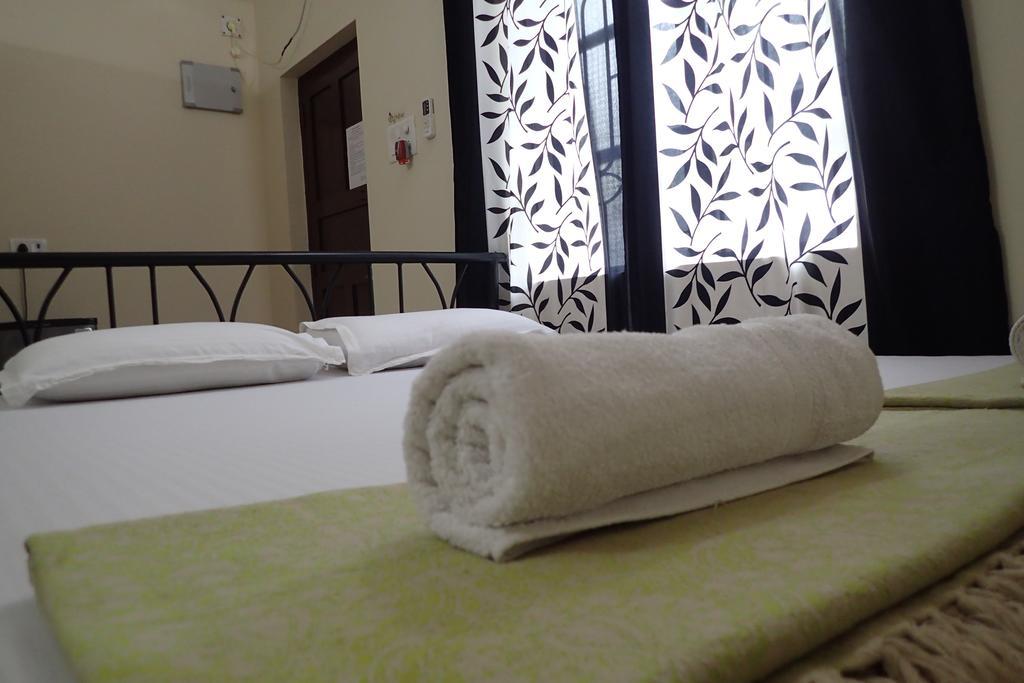 Bella Guest House กาลังกูติ ภายนอก รูปภาพ