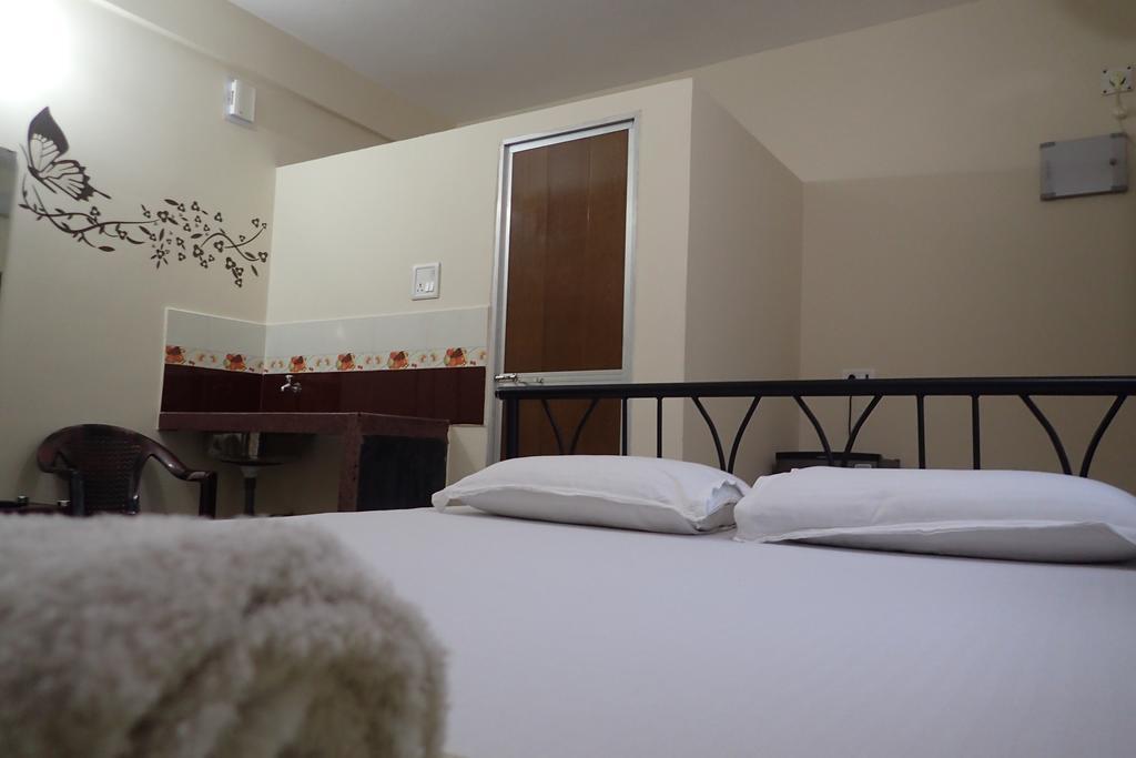 Bella Guest House กาลังกูติ ภายนอก รูปภาพ